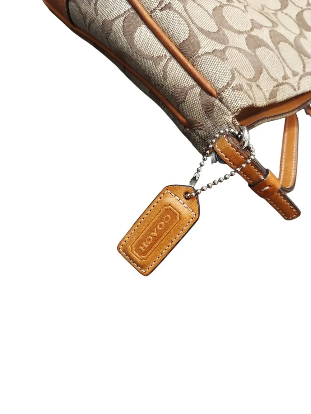 Coach Hampton Y2K Vintage Signature C Clip Small Shoulder Bag